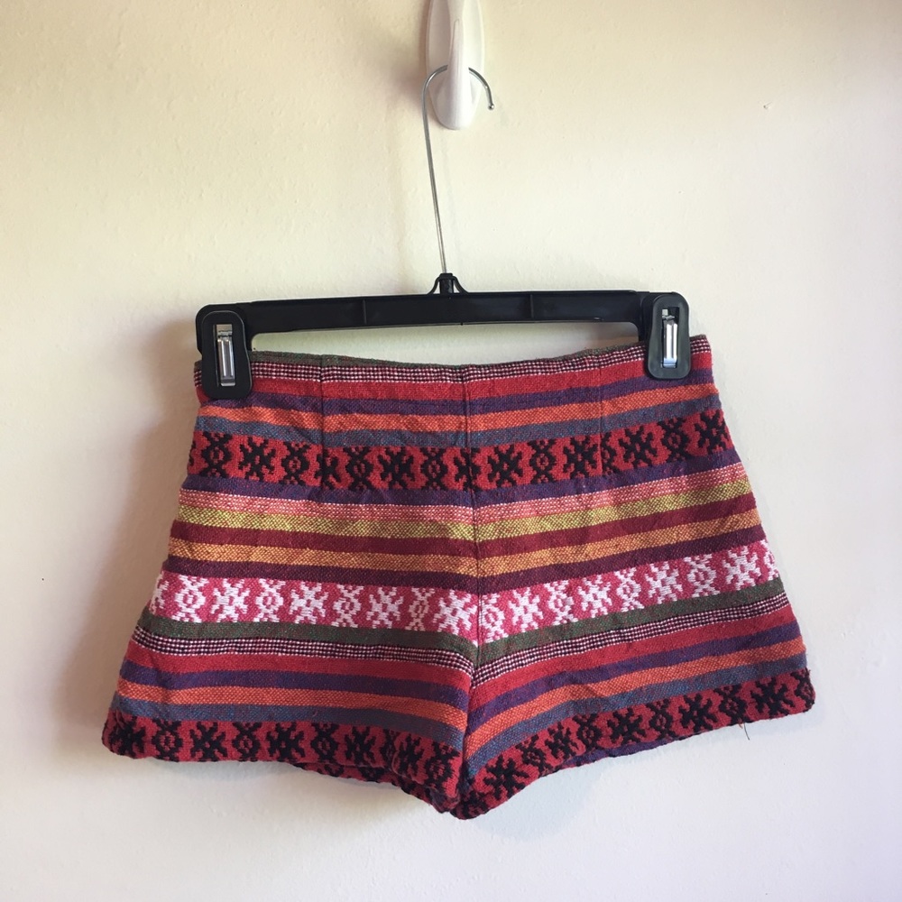 CUUUUUTE Thai shorts